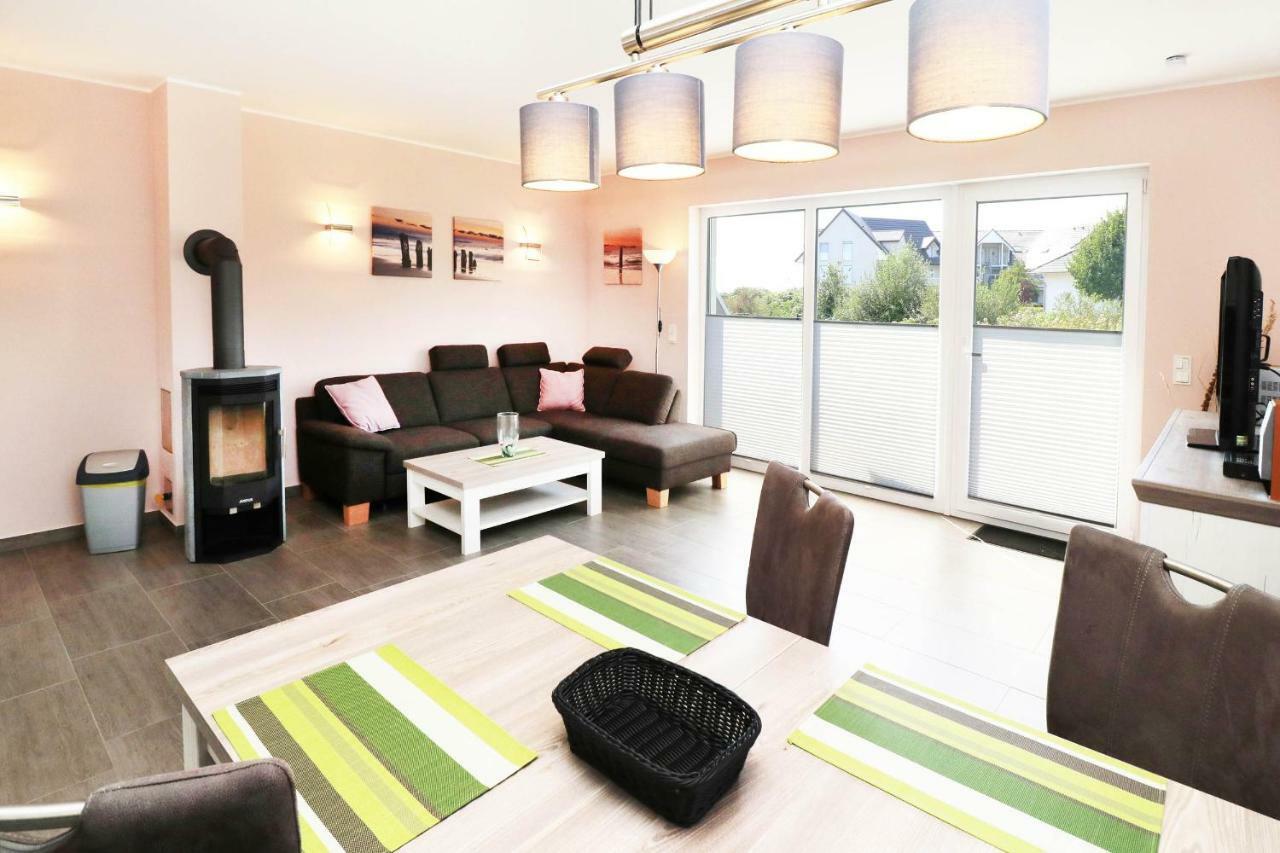 Ferienhaus Wis Mit Sauna Karlshagen 外观 照片