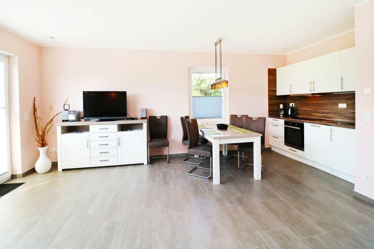 Ferienhaus Wis Mit Sauna Karlshagen 外观 照片